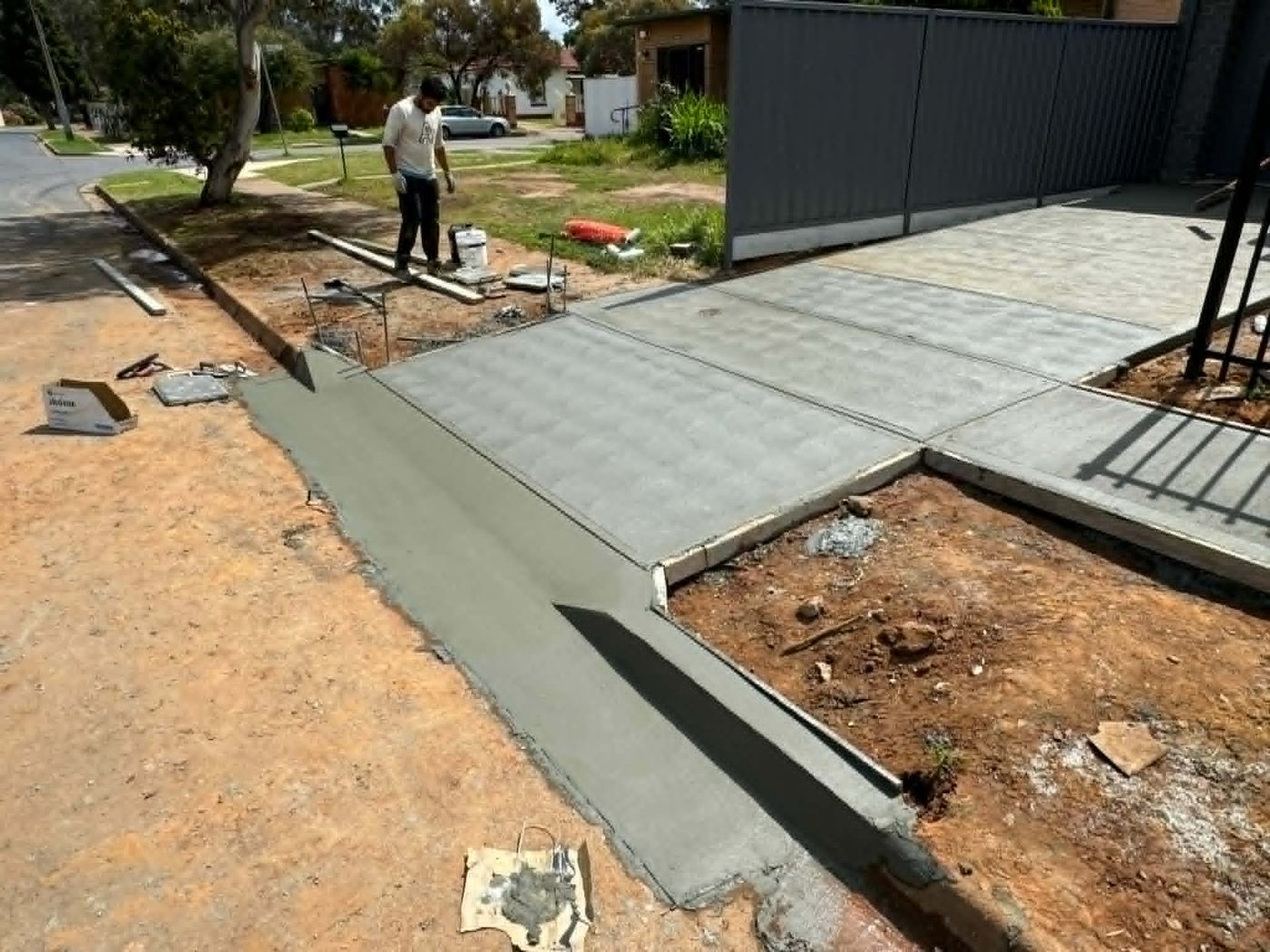 Driveway & Crossover Concrete Adelaide